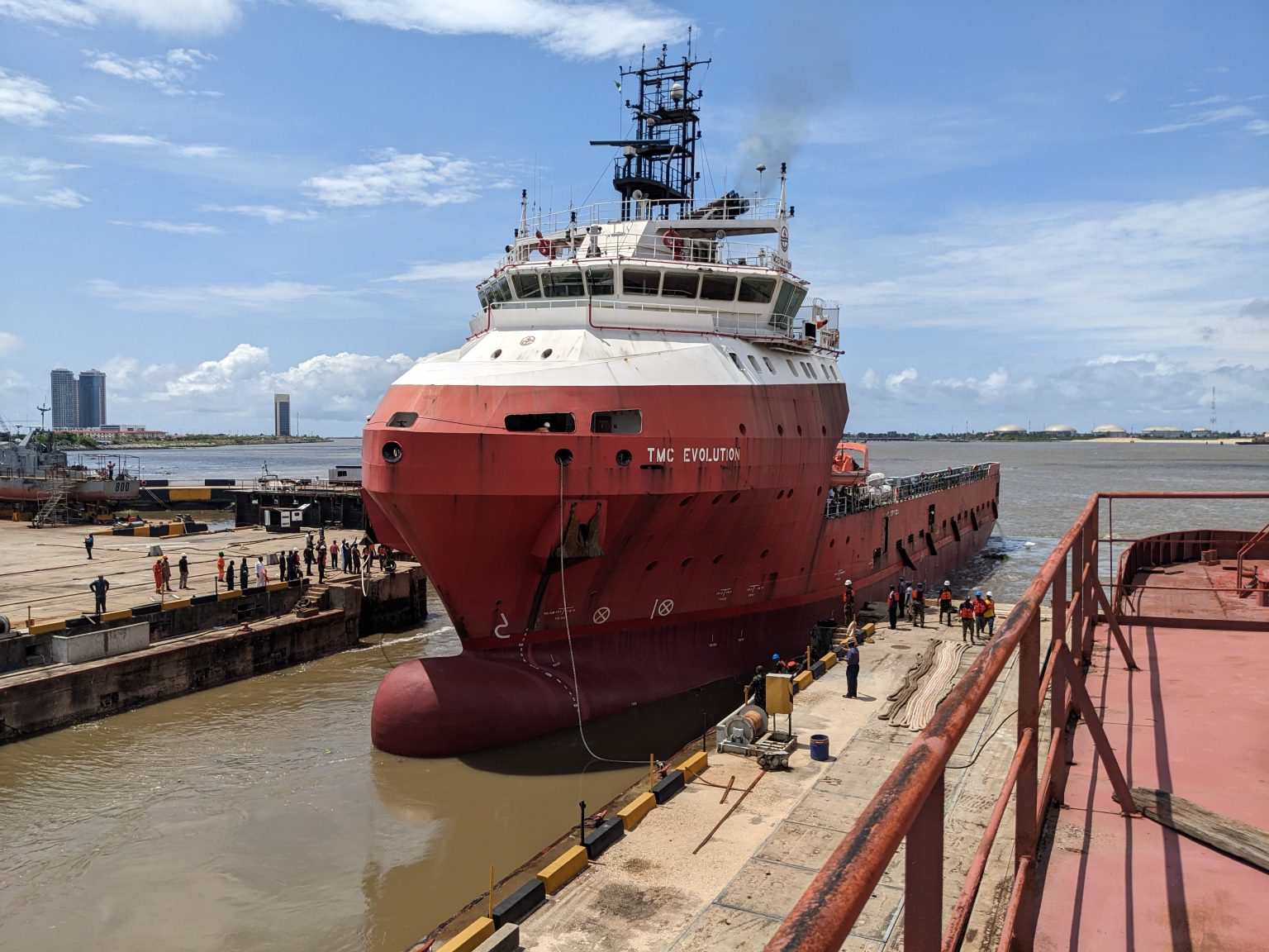 Undocking of MV STARK and TMC EVOLUTION